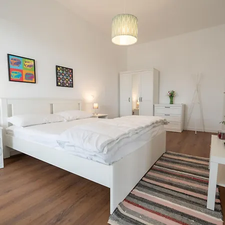 Seconda Stella A Destra 4* ナポリ