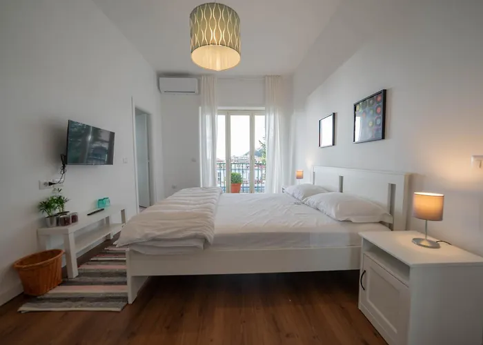 Seconda Stella A Destra Гостевой дом