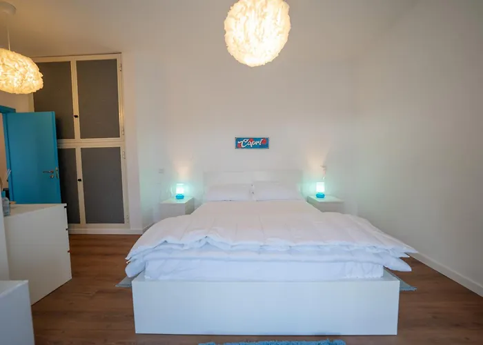 Гостевой дом Seconda Stella A Destra Неаполь