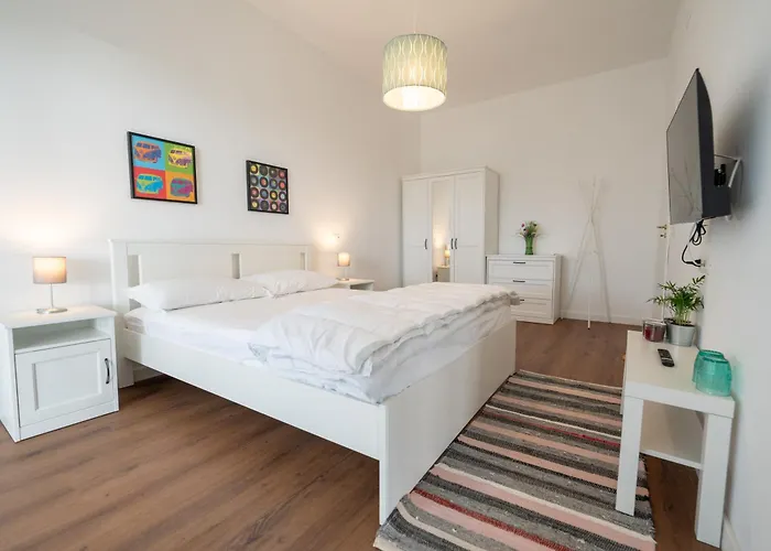 Seconda Stella A Destra 4* Неаполь