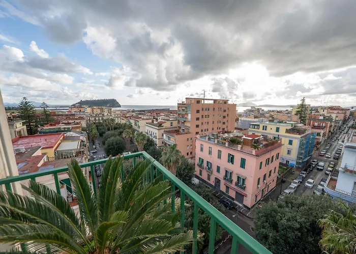 Seconda Stella A Destra 4* Неаполь