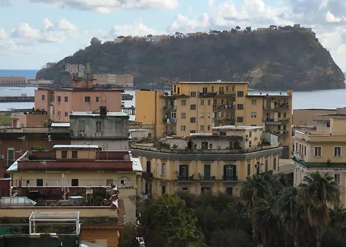 Seconda Stella A Destra Гостевой дом