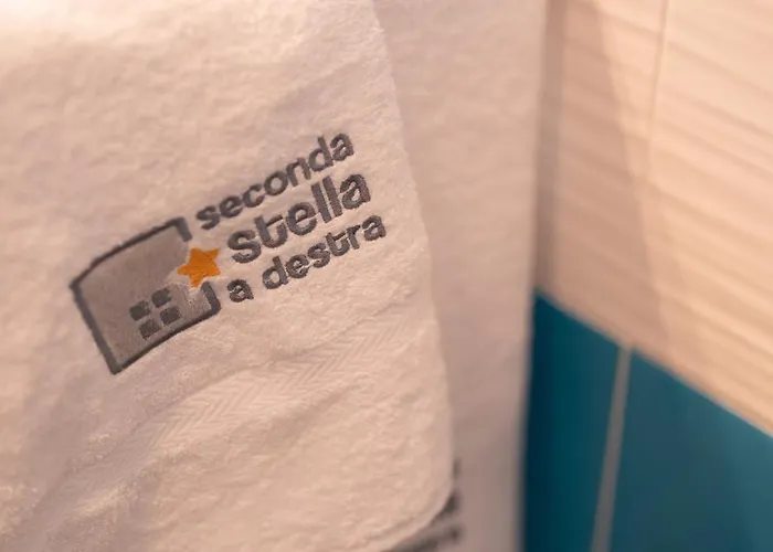 Seconda Stella A Destra 4* Neapol